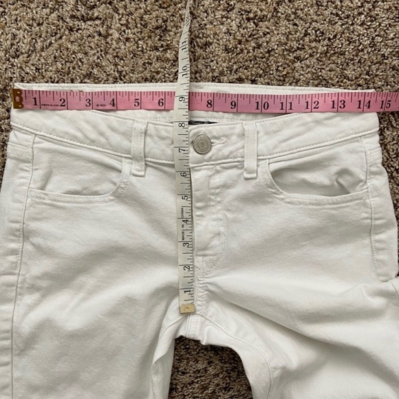 AEO | Mid-rise Stretch Skinny White Jean - Picture 6 of 11